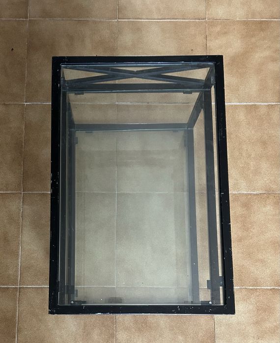 Mesa de centro em ferro