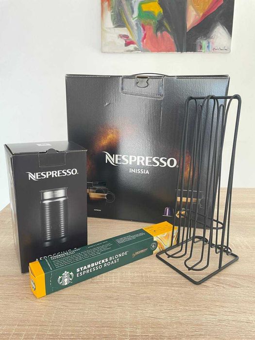 Nespresso Inissia D40 + Aeroccino 3 + suporte cápsulas + cápsulas