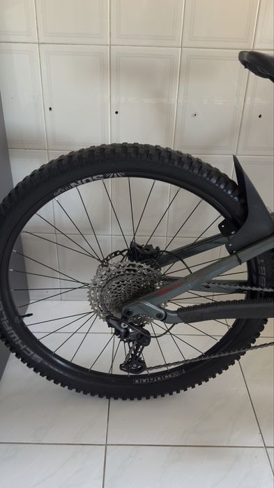 BiXS Lane 250 — Carbono — 29
