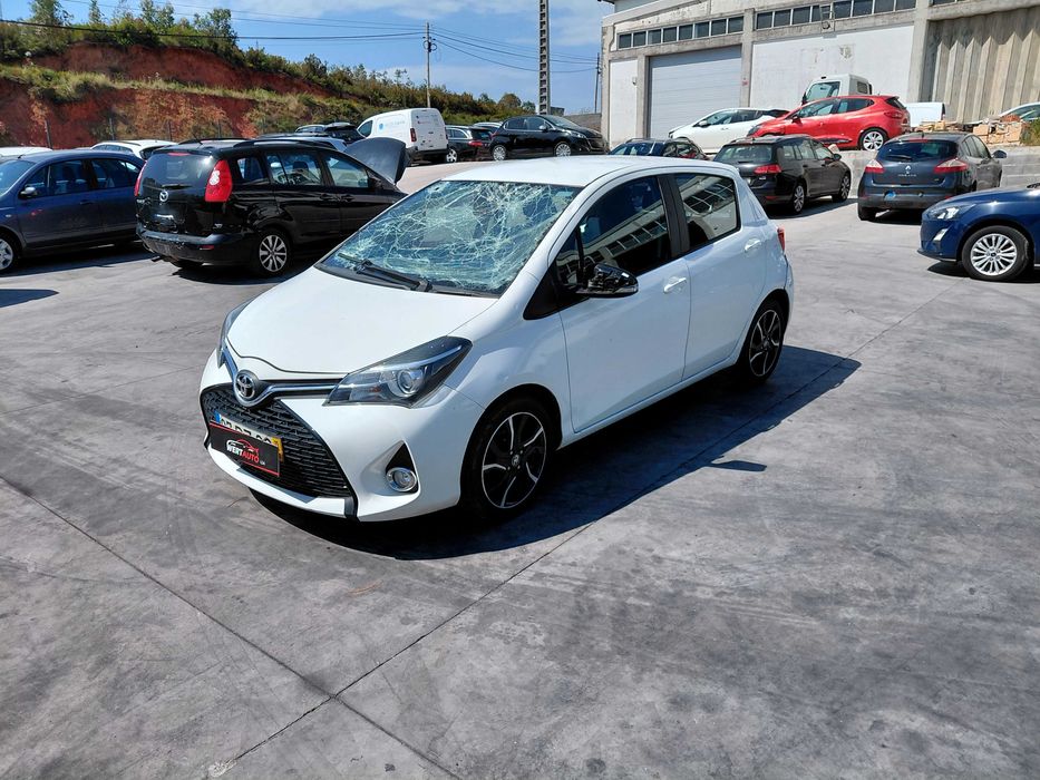 Toyota Yaris 1.4D, 2015 Nacional 104000km