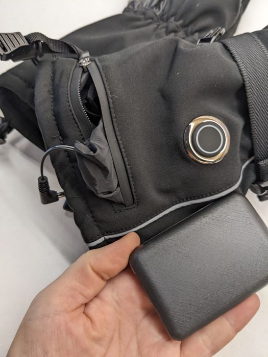 Перчатки тактические с подогревом с аккумуляторами 2 штуки