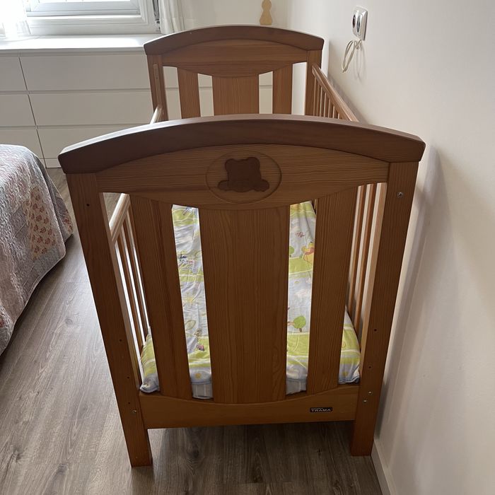 Vendo Berço e Cómoda p/ quarto bébe
