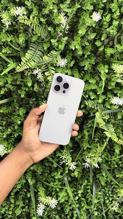 iPhone 15 Pro Max 256 GB – Excelente Estado e Garantia
