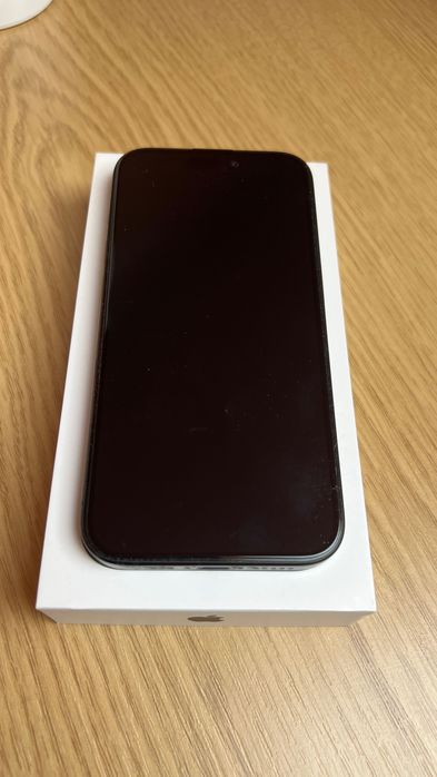 iPhone 15 Pro black titanium 128GB