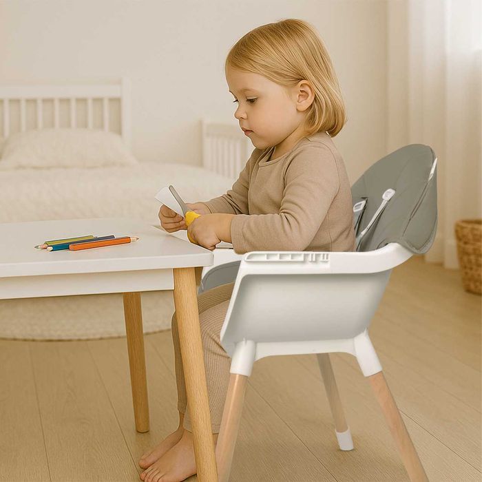 Стільчик для годування розкладний для дітей