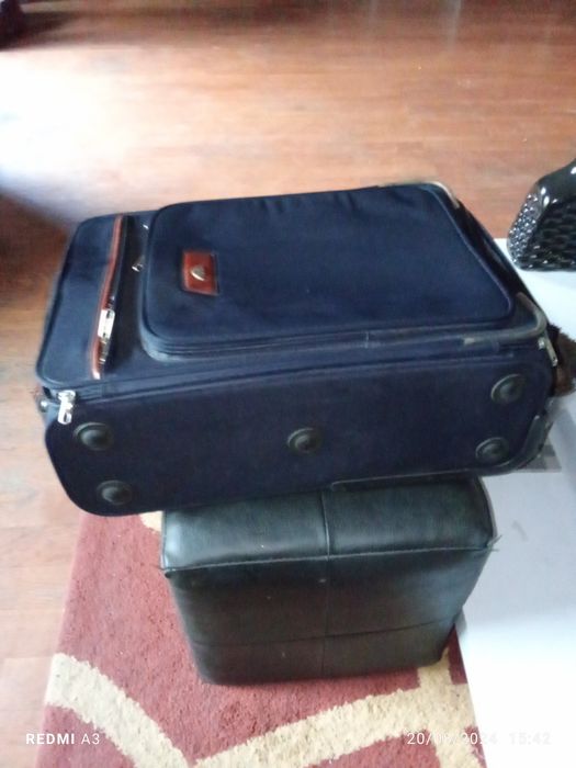 Mala de viagem em excelente estado