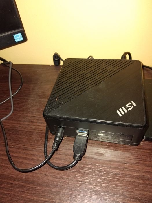 Komputer stacjonarny MSI