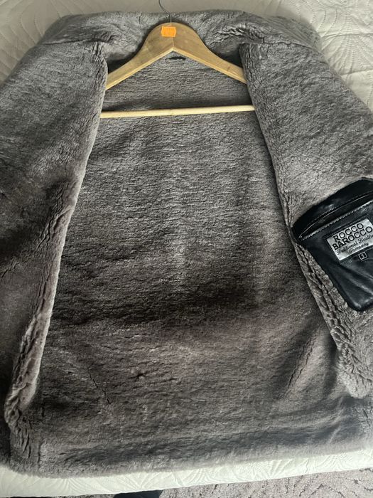 Шкіряна куртка з хутром