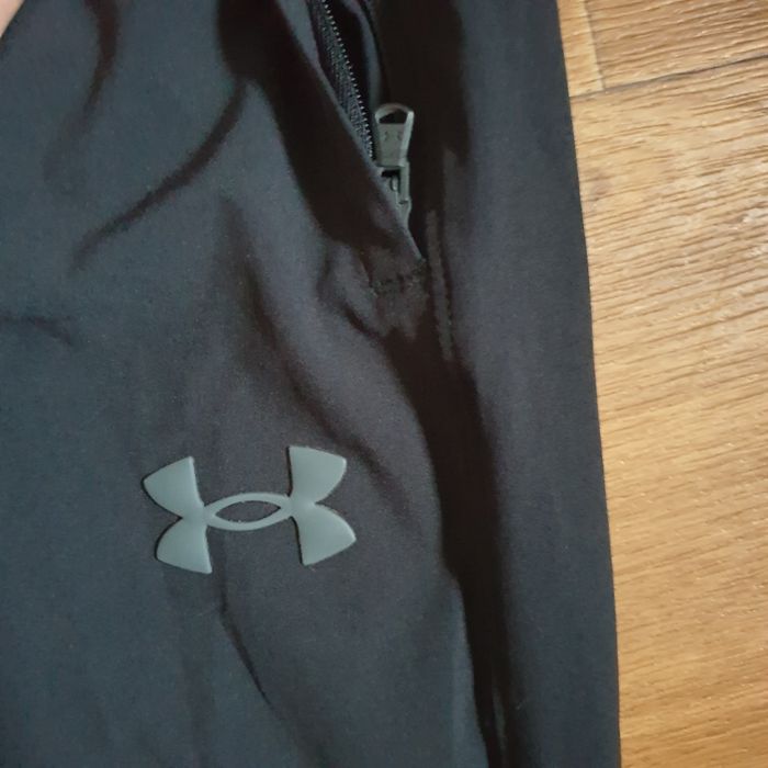 Детские штаны Under armour чёрные