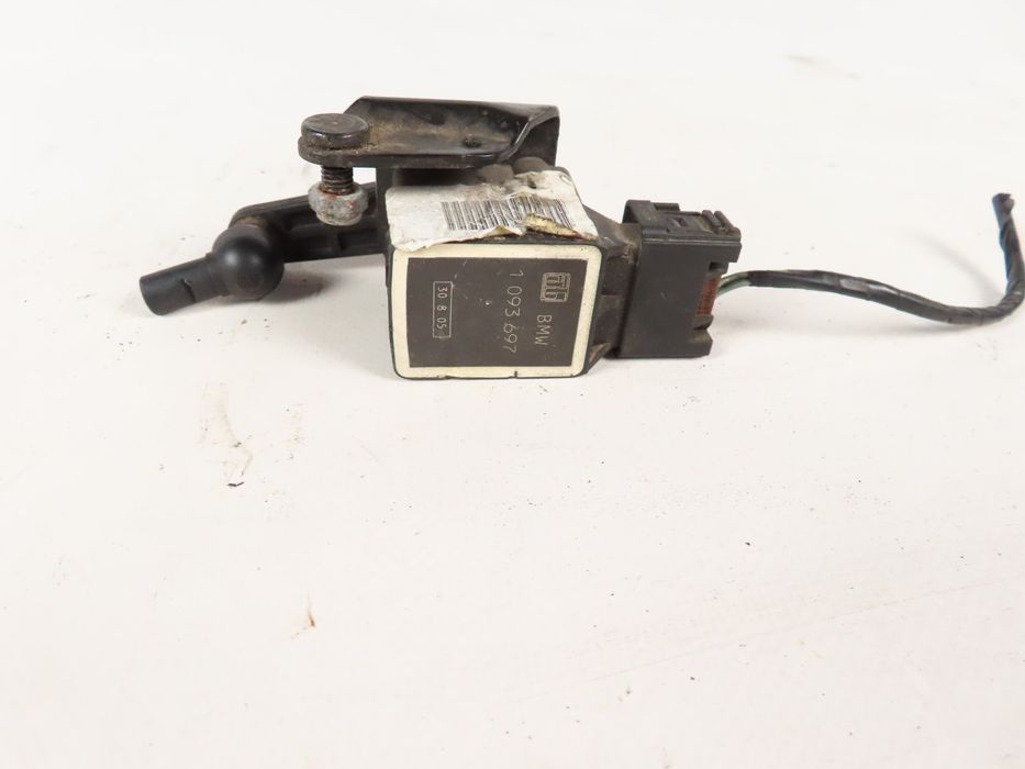 Sensor Nível Altura Bmw Z4 Coupe Ref: 37141093697