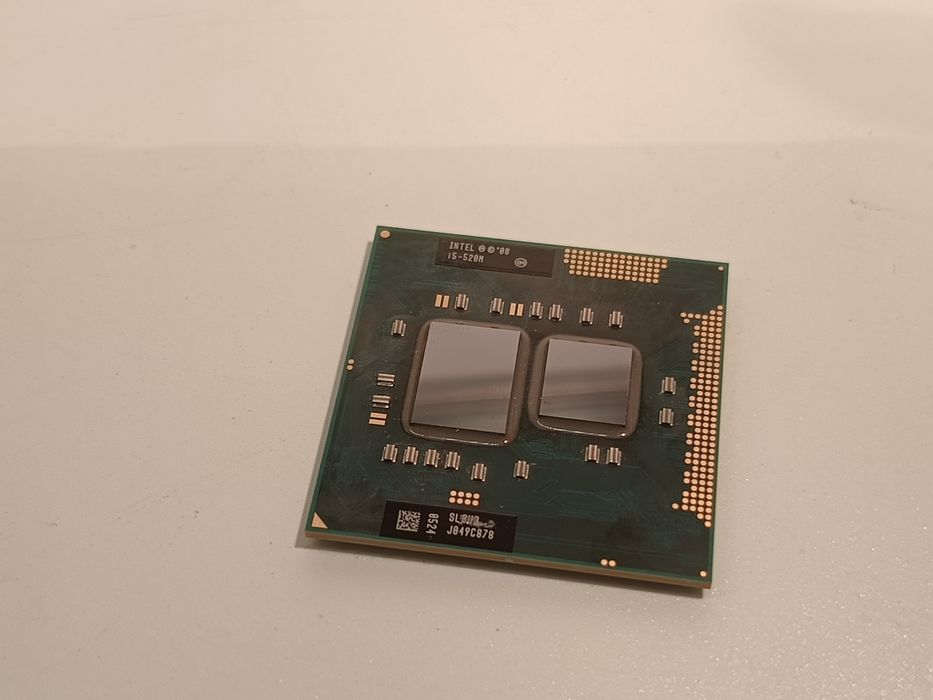 Procesor Intel i5 520M \ SLBU3 \ 2.4 GHz