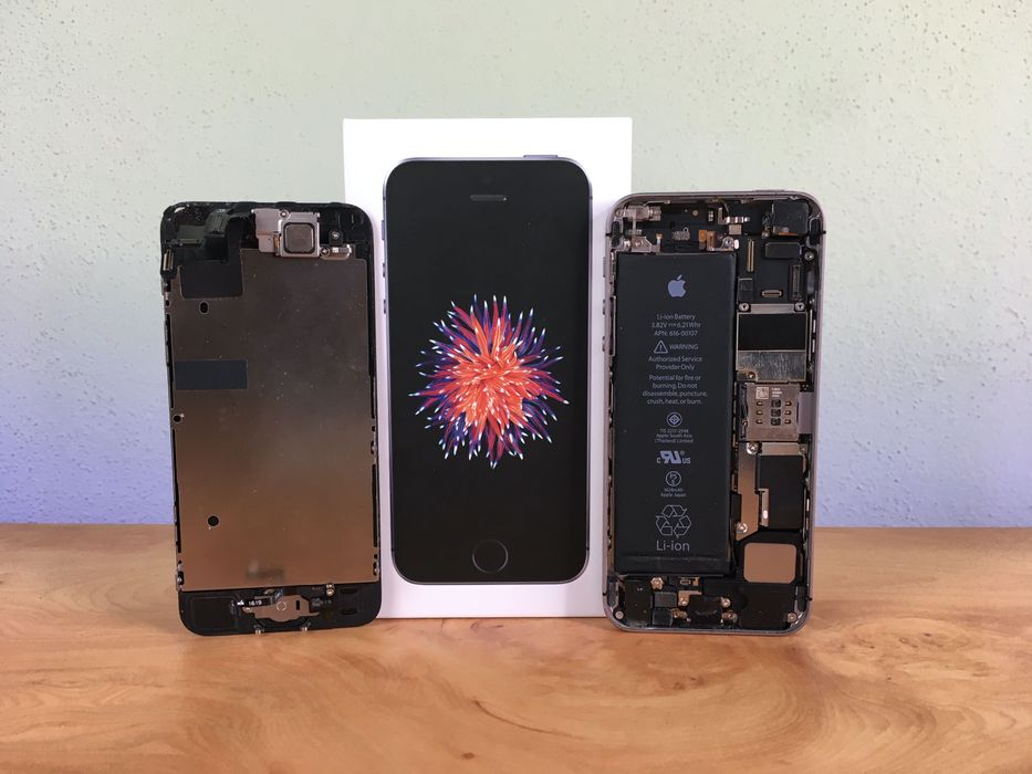 Apple iPhone SE (para peças)