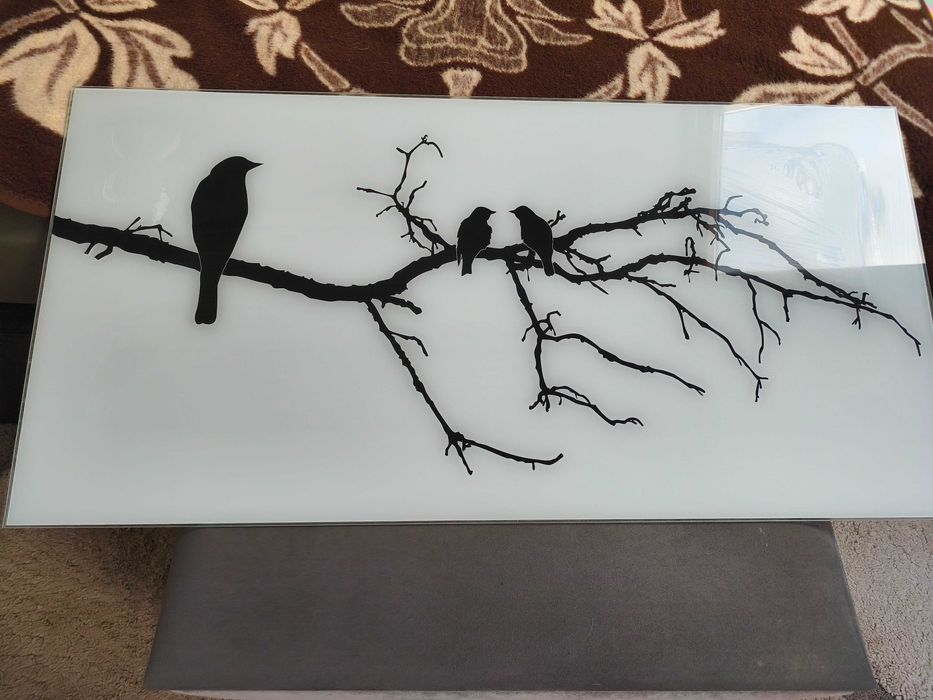 Szklany obraz z ptakami