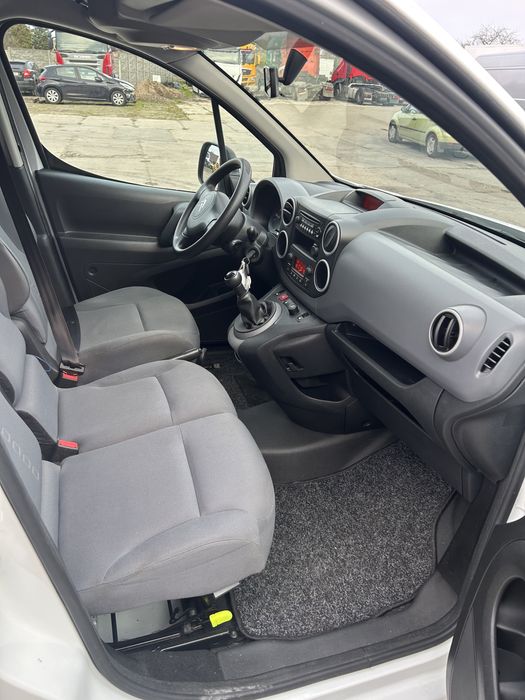 Citroen Berlingo 2016 1,6 bluehdi 3 osobowy najlepszy silnik