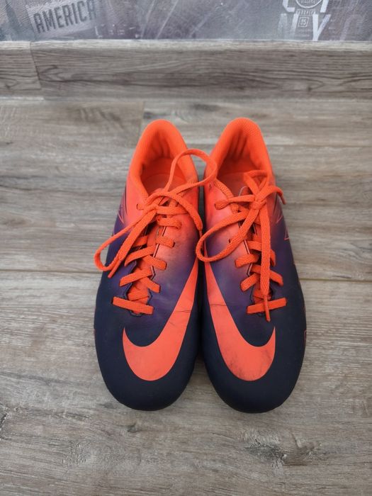 Футбольні бутси моделі Nike Hypervenom Phade II FG, 38 р