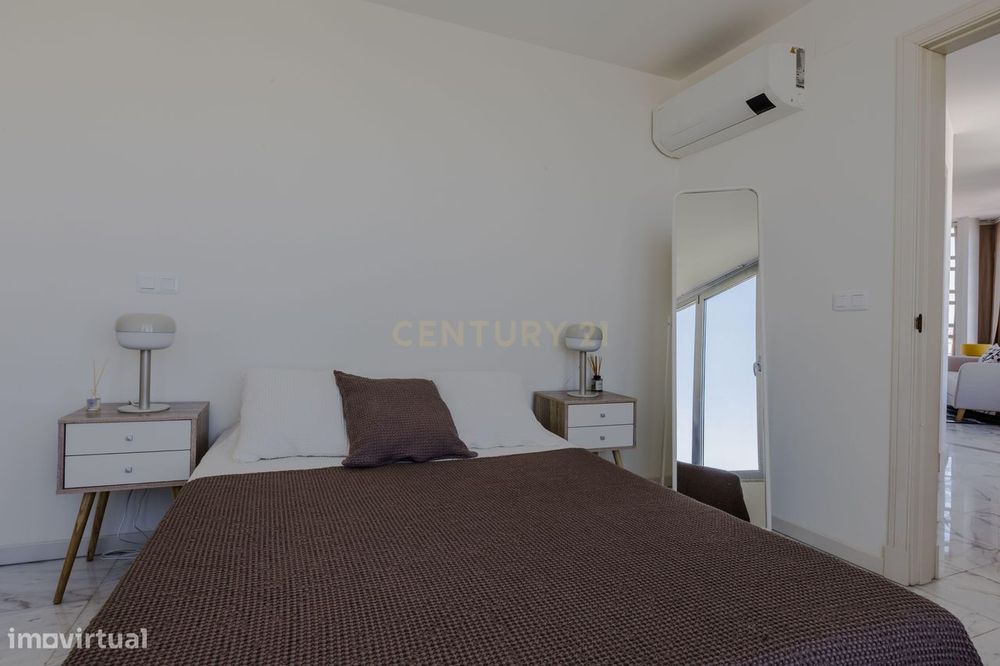 Penthouse com Vista Panorâmica sobre Lisboa e Monsanto | Campolide