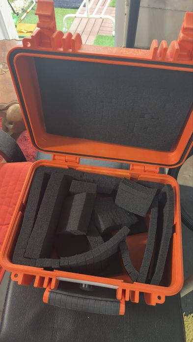 Mala estanque Plastic case, 33x35x17 cm (19,6lt) - Laranja