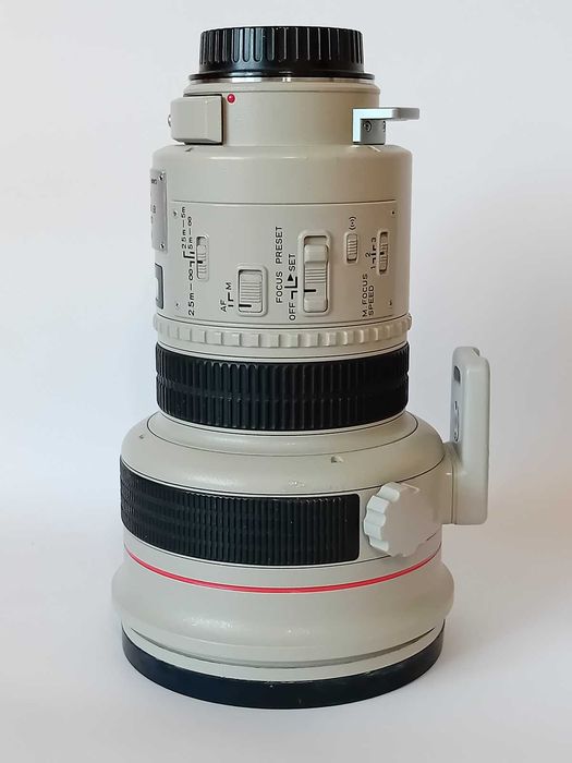 Canon EF 200mm f/1.8 L USM - Legendarne Oko Saurona!!
