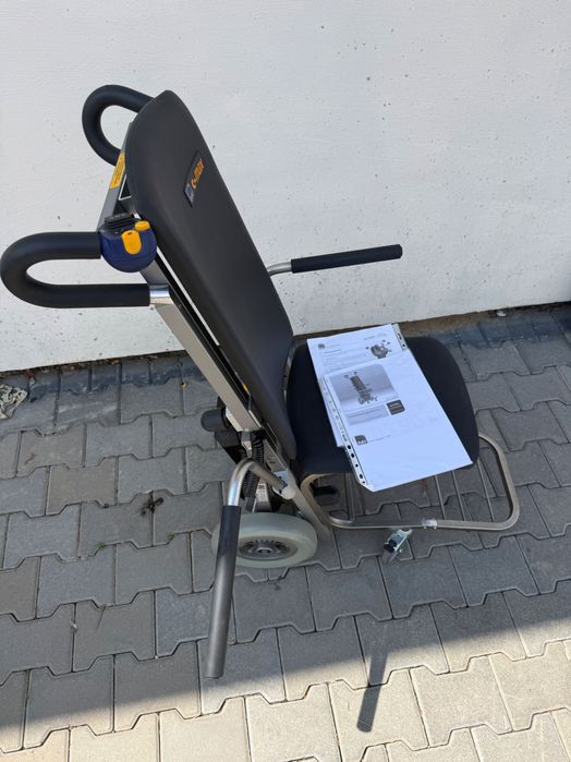 Schodołaz kroczący C-MAX z krzesełkiem