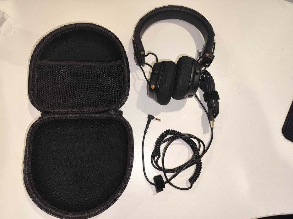 Auscultadores Bluetooth Marshall Major III Preto