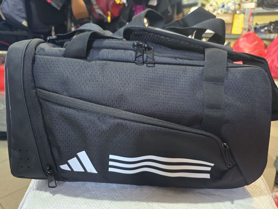 Сумка спортивна Adidas Essentials 3-Stripes Duffel Bag
