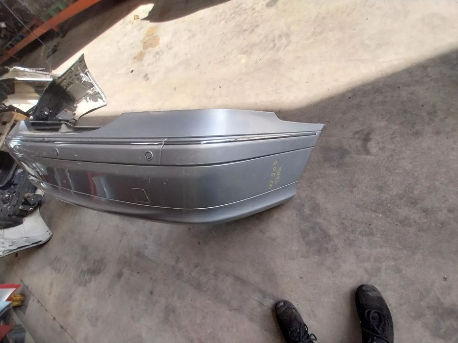 Para-choques tras Mercedes-Benz W203 com sensores 2002