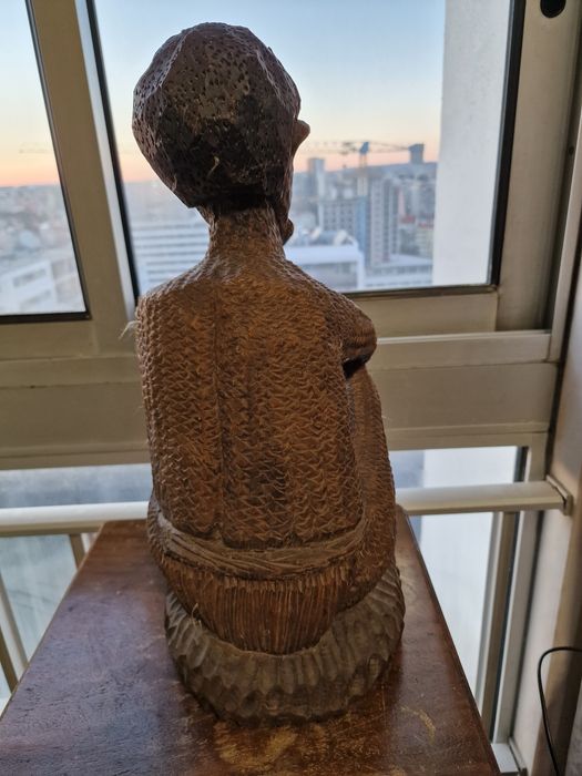 Estátua de madeira africana.