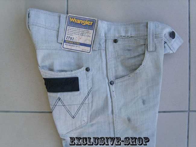 Spodnie męskie , dżinsy Wrangler 2Frz Dry W26 L32 ; pas 70 cm