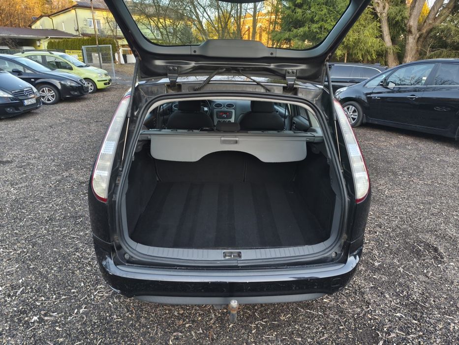 Ford Focus MK2 lift 1.6 benzyna*klima*Alu*hak*