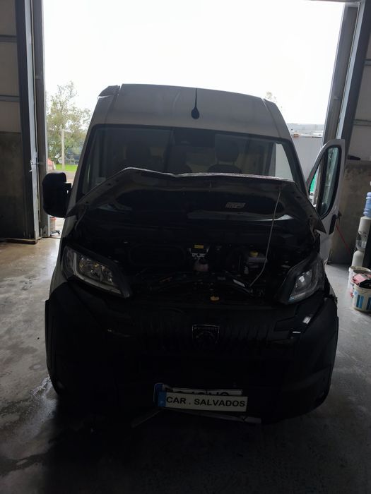 Peugeot E- Boxer 100% eléctrico