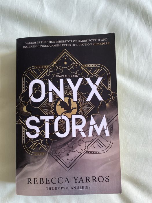 Livro - Onyx storm