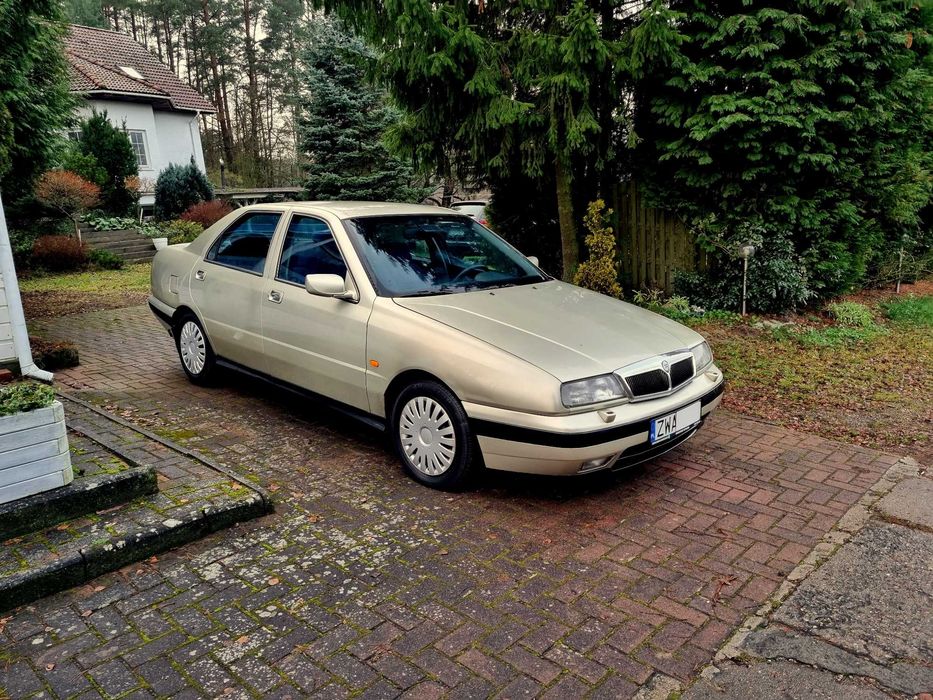 Lancia Kappa 2.4 2,4 z gazem piekny kolor i srodek Polecam !!
