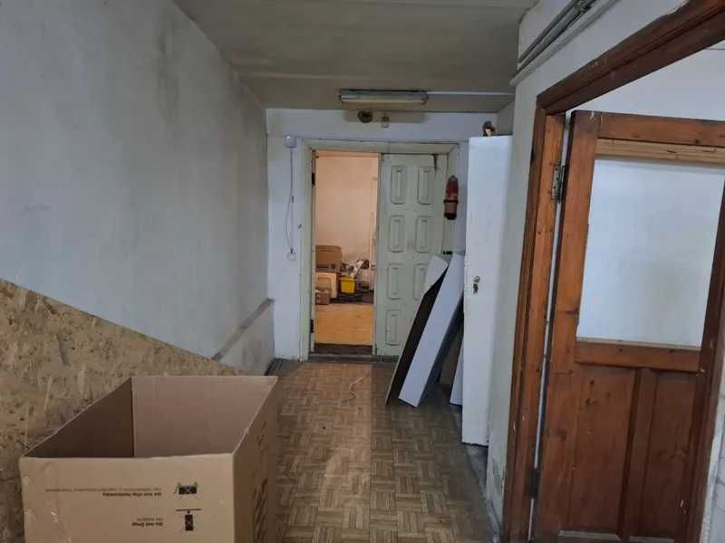 Нежитлове приміщення, 141 кв. м, просп. Миру, 76