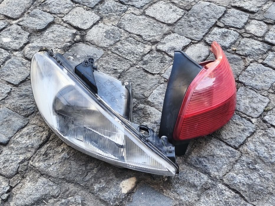 farolim traseiro e farol dianteiro Peugeot 206