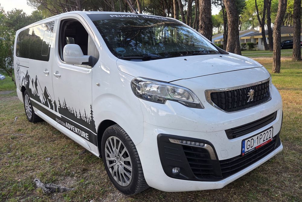 Peugeot Traveller