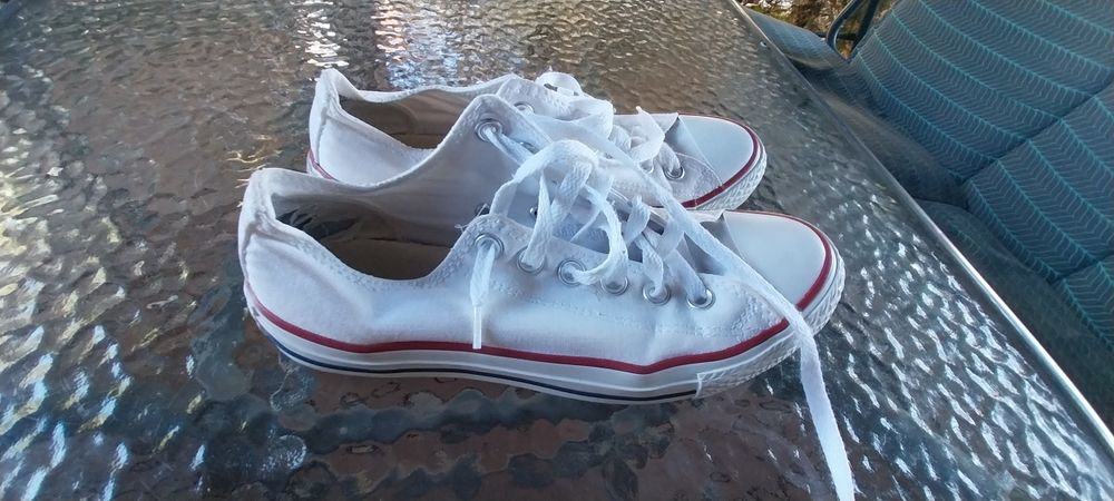 Tracki converse all star. Roz. 37