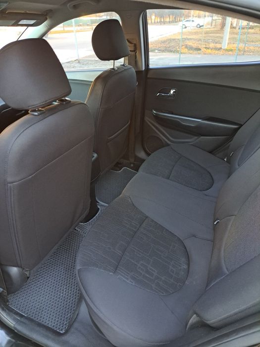 Kia Rio 3 2011 року, 1.6 MPI Газ/бензин, комплектація Prestige