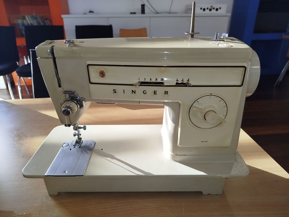 Máquina de costura