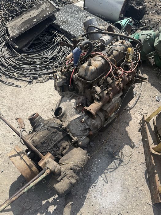 Двигатель Газ 53 с коробкой и навесным