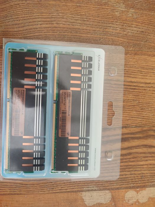 Оперативна памʼять DDR3 8GB (2×4GB) 1600MHz
Стан відмінни