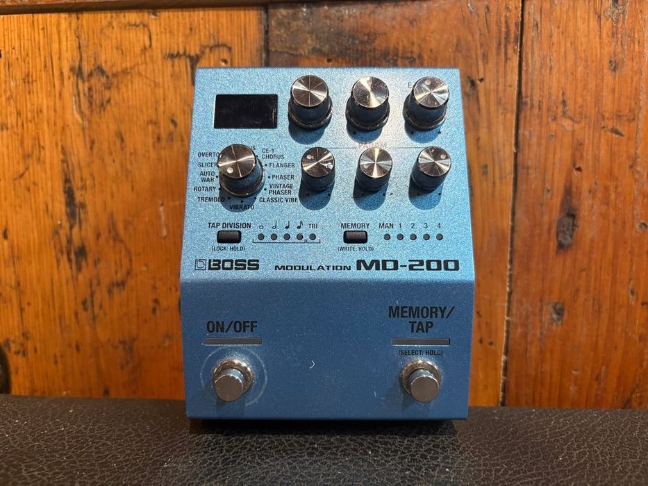 Boss MD-200 - Pedal de Modulação