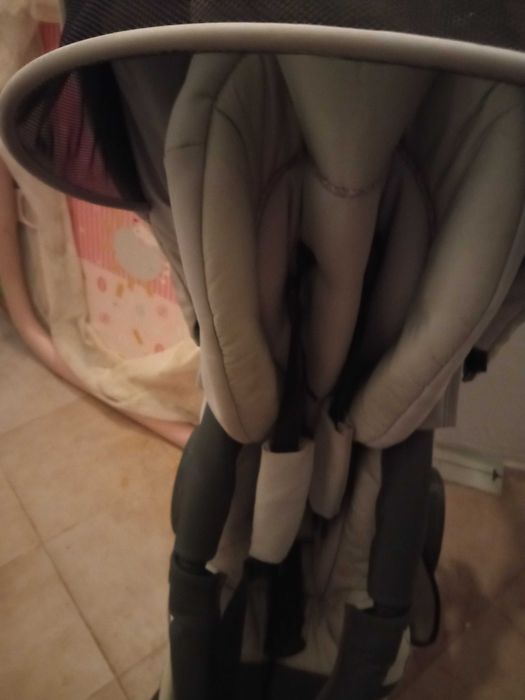 Vendo carrinho de bebé