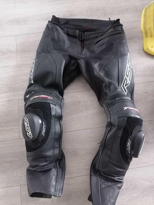 Strój motocyklowy RST