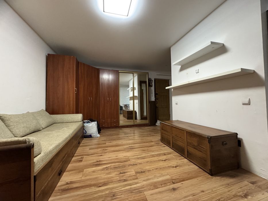 Продается 2 к квартира, ул. Высокольтная ,28 район Дафи