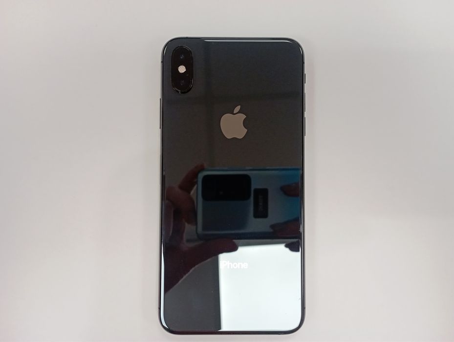Iphone xs max 64 gb