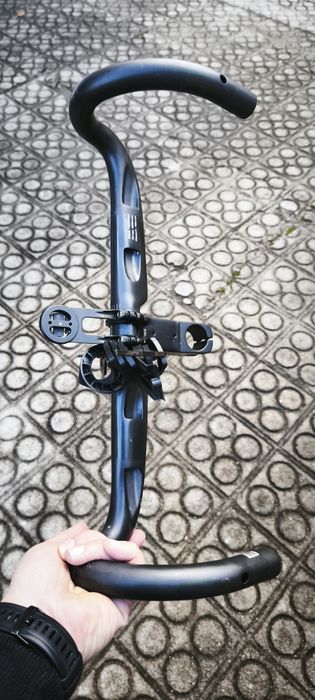 Guiador bicicleta de estrada em carbono