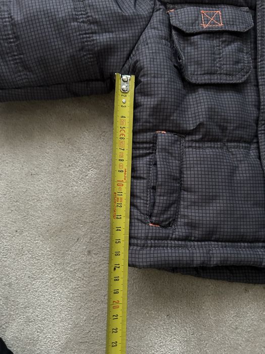 Zimowy zestaw kurtka i czarne spodnie Carter’s na ok 1 rok