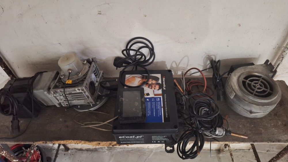 Używane części z kotla Ogniwo Eko plus M 20kw na ekogroszek.