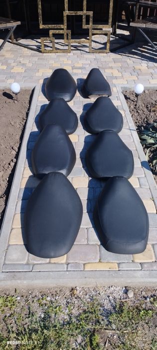 Сидіння для японських скутерів