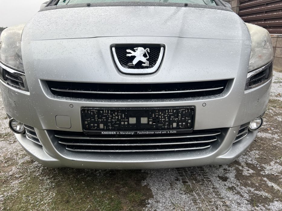 Авторозборка Пежо 3008 5008.Бампер передній Peugeot 5008